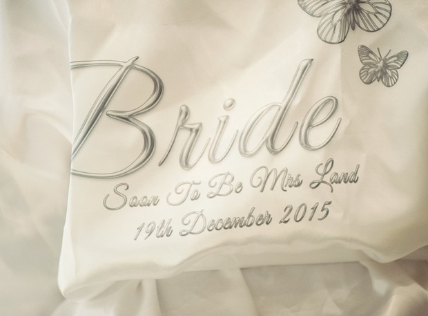 5-Unusual-Personalised-Wedding-Robes-Bride-gift-weddingsonline