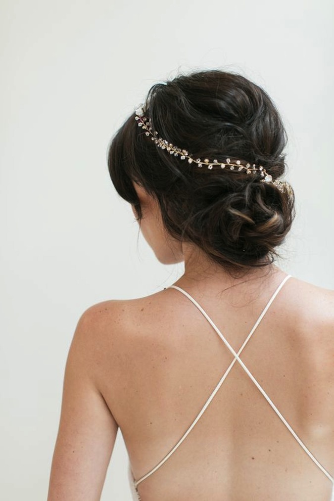 18 Beautiful Bridal Updos You Need to Consider 